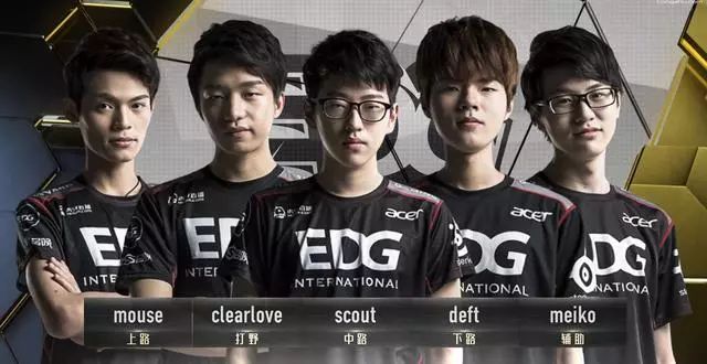 新一期中国 新一期中国