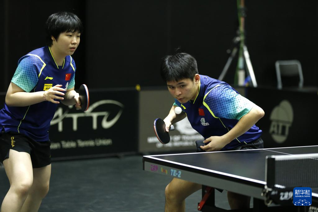 以其出色的 以其出色的