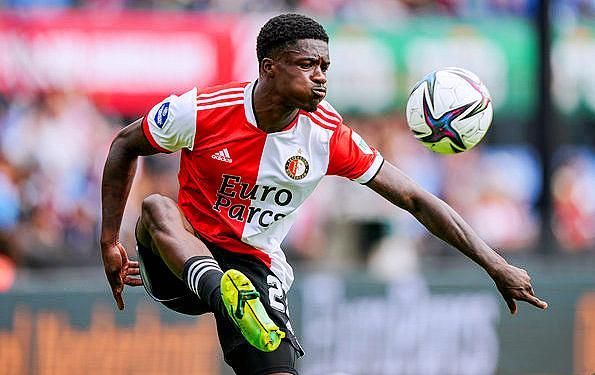 他在比赛中 他在比赛中